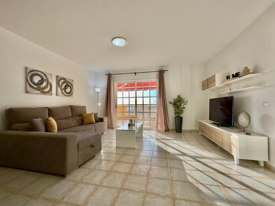 Penthouse With Ocean Views - Torviscas Apartment Costa Adeje  Luaran gambar